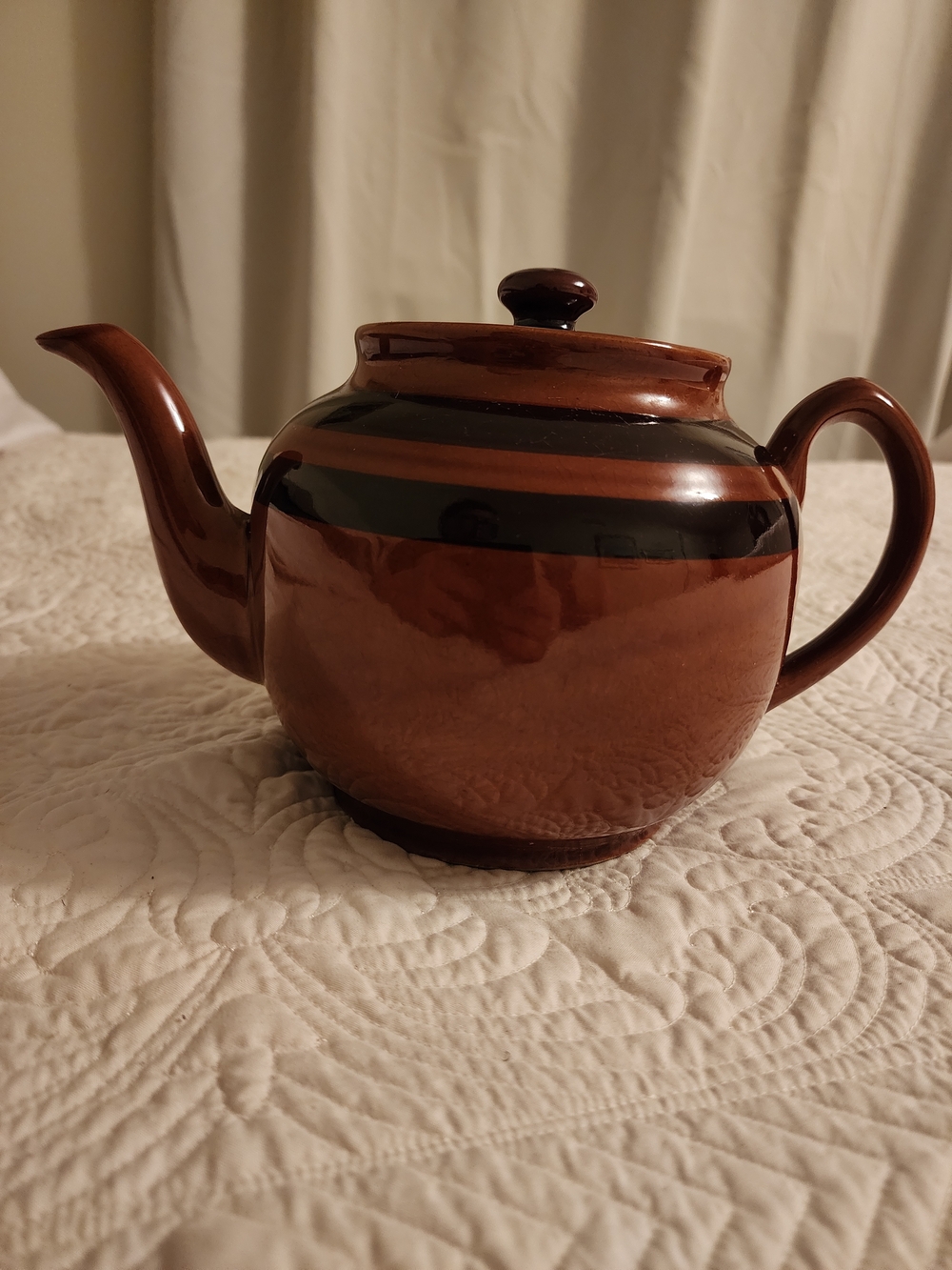 Brown Betty Style Teapot 8 Cups Vintage Sadler Striped NO CHIPS OR CRACKS